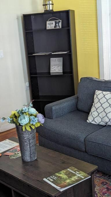 Escape On Hambright'S Alley! Walk 2 Everything! Cyclists Welcome! 1St Fl Unit A Cumberland Luaran gambar