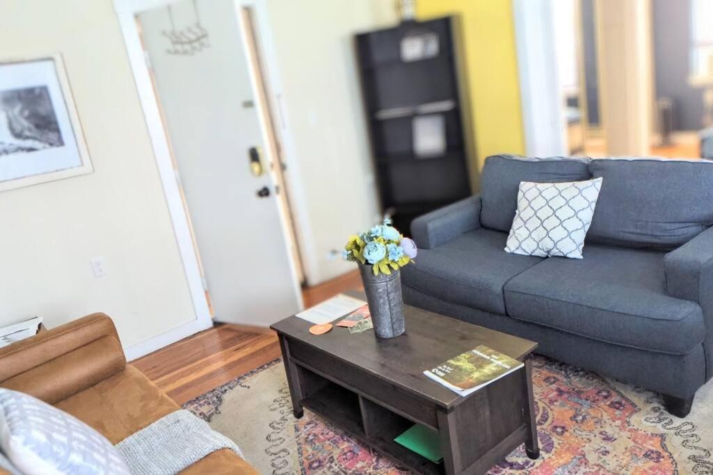 Escape On Hambright'S Alley! Walk 2 Everything! Cyclists Welcome! 1St Fl Unit A Cumberland Luaran gambar